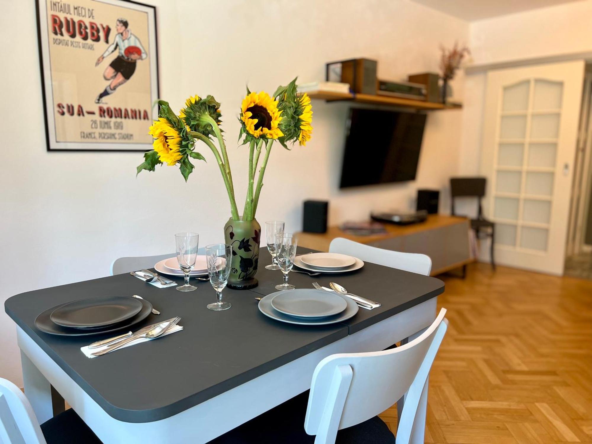 Castanilor 6 - Hip Industrial Apartment Close To City Centre Брашов Екстер'єр фото